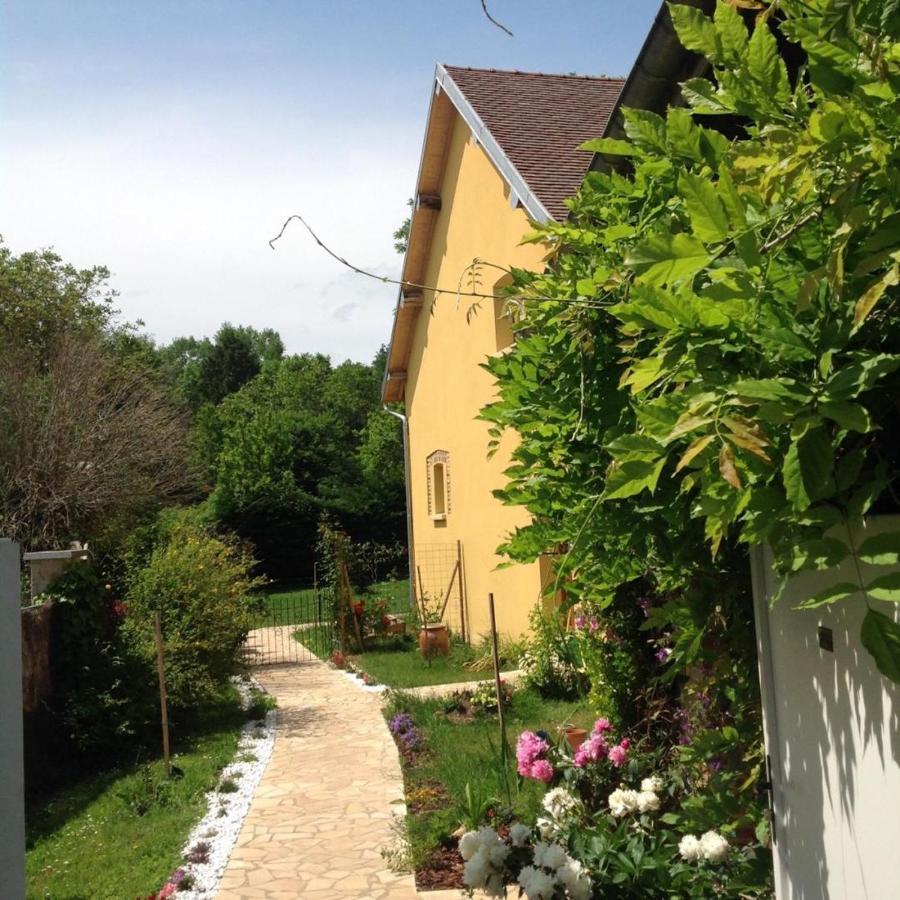 فندق La Bicoque En Puisaye Saint-Amand-en-Puisaye المظهر الخارجي الصورة